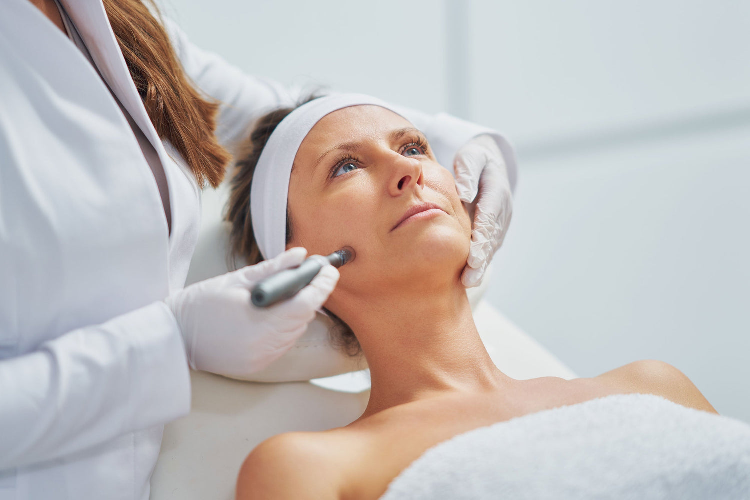Microneedling