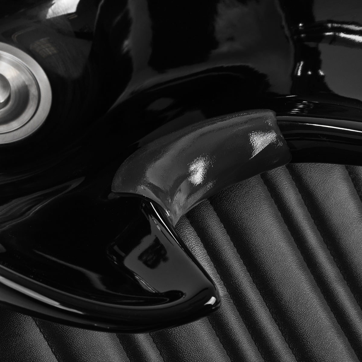 Gabbiano Friseur Waschbecken Patrizio Schwarz